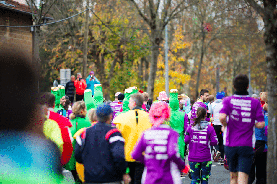 Marathon du Beaujolais coureurs deguisés